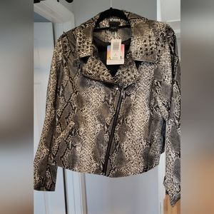 Torrid WW84 cropped faux snakeskin jacket